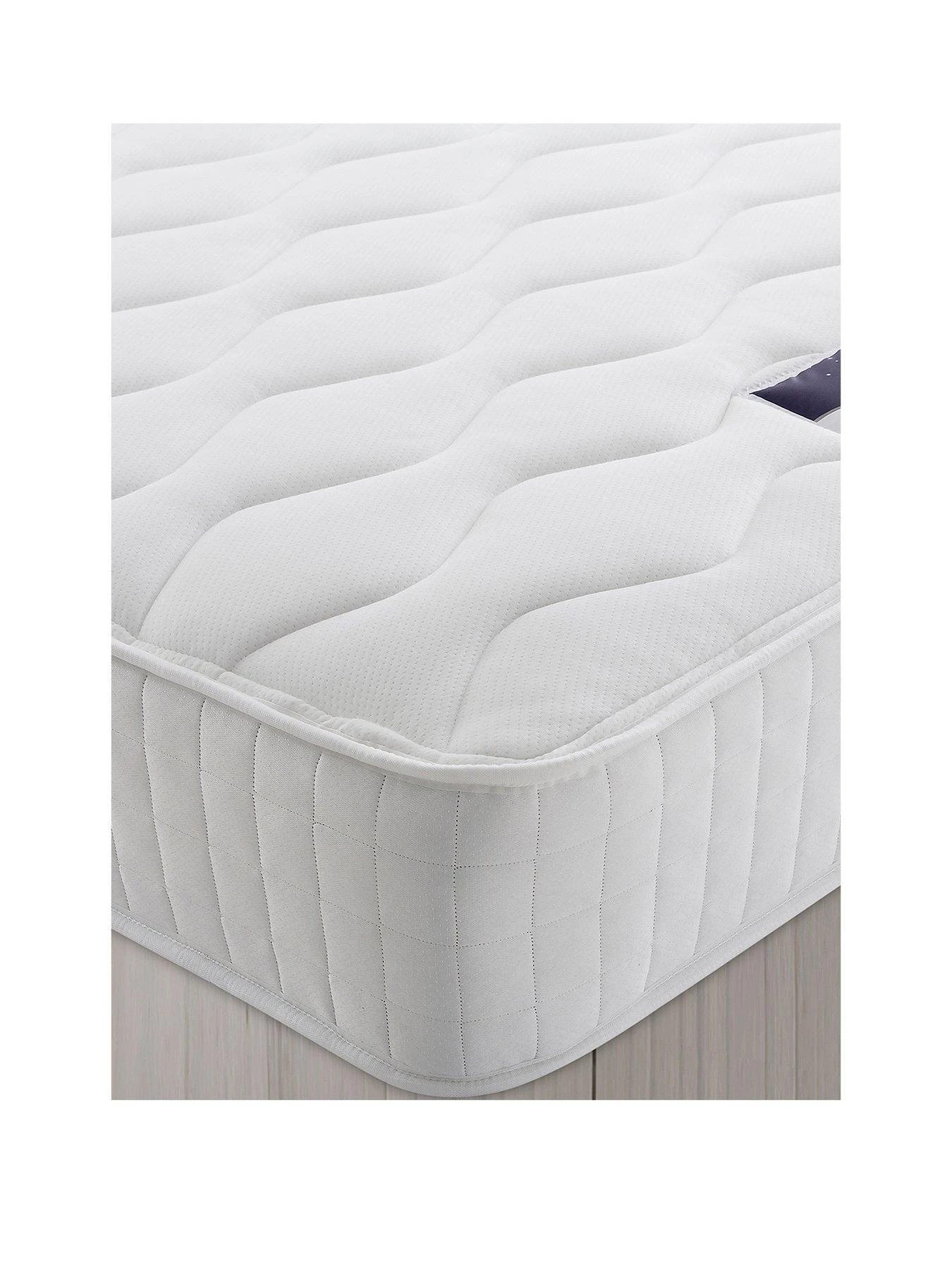 Silentnight Mia 1000 Pocket Mattress - Medium - Express Delivery 4 Silentnight Mia 1000 Pocket Mattress - Medium - Express Delivery - Image 2
