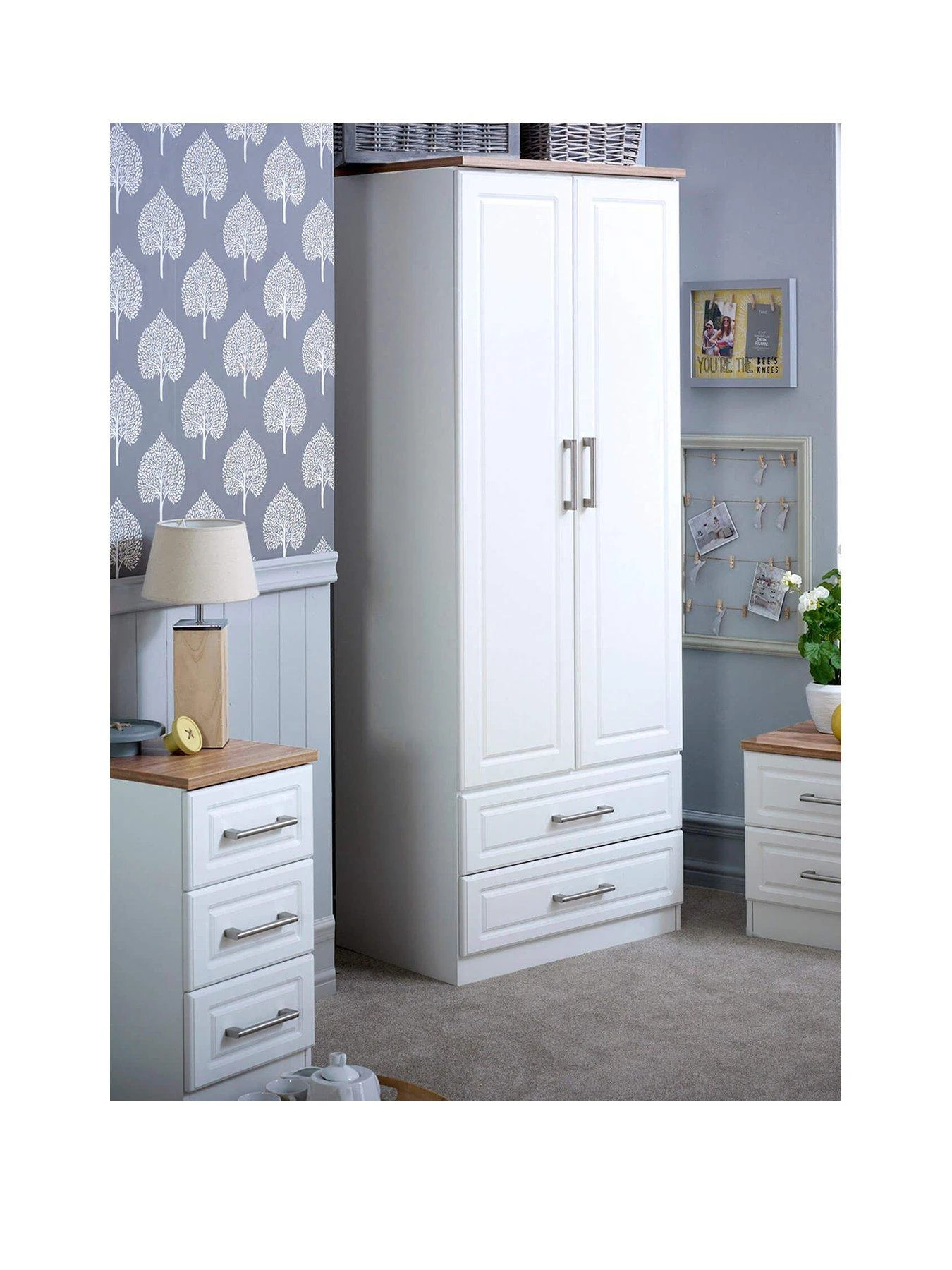 SWIFT Regent Part Assembled 3 Door Mirrored Wardrobe - FSC® Certified 4 SWIFT Regent Part Assembled 3 Door Mirrored Wardrobe - FSC® Certified - Image 2