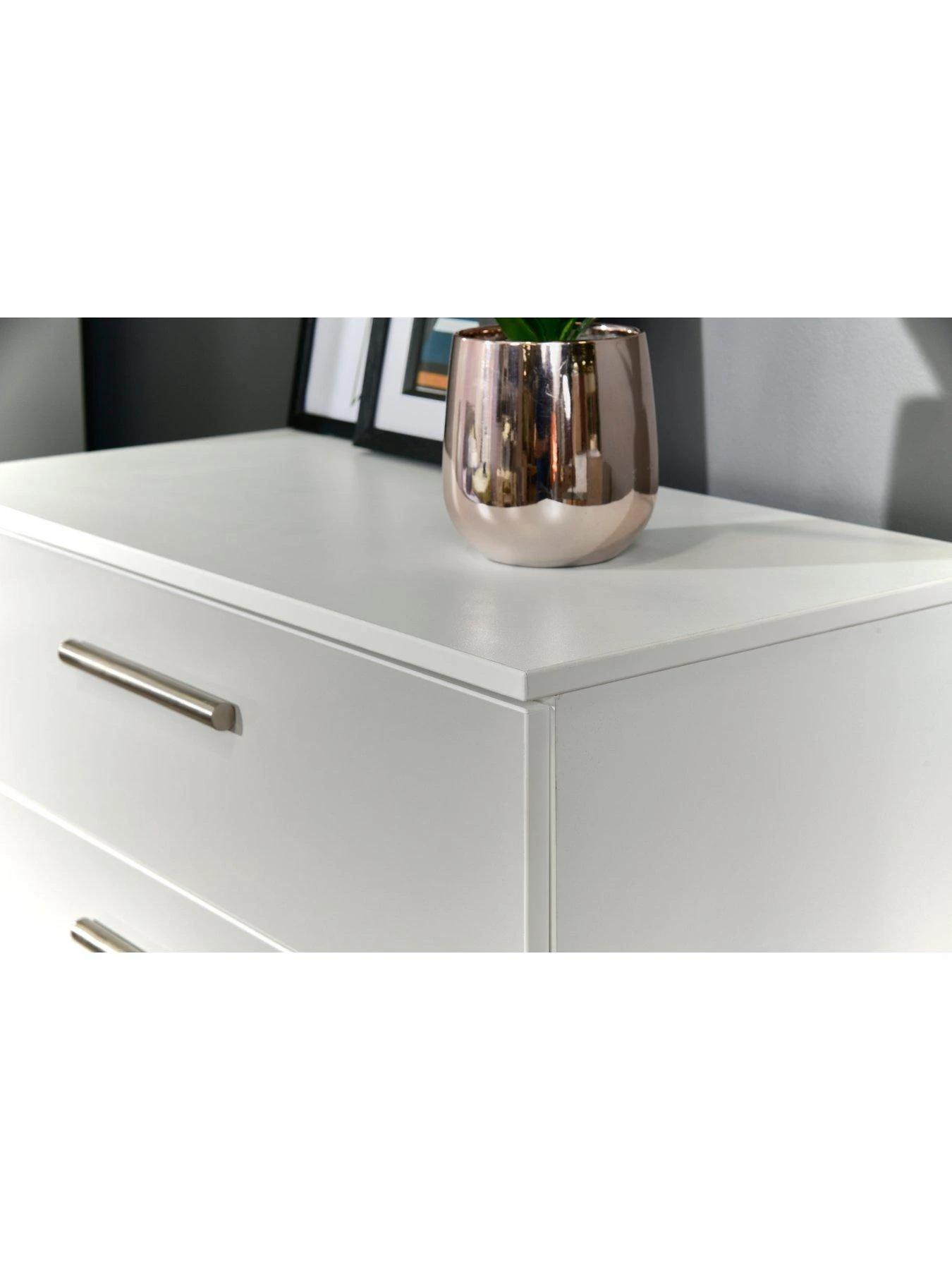 SWIFT Montreal Gloss Ready Assembled 5 Drawer Chest - FSC® Certified 6 SWIFT Montreal Gloss Ready Assembled 5 Drawer Chest - FSC® Certified - Image 4
