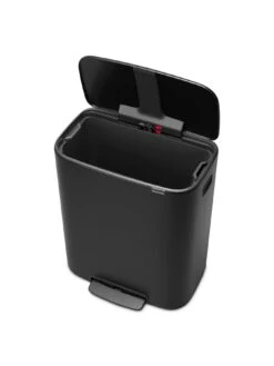 Brabantia Bo 60-Litre Pedal Bin – Black 10 Brabantia Bo 60-Litre Pedal Bin – Black -Oleu Furniture Shop PQUNV SQ4 0000004004 MATT BLACK SLd2