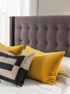 Silentnight Isla Velvet 1000 Pocket Pillowtop Divan Bed With Headboard And Storage Options -Oleu Furniture Shop QQM67 SQ4 0000000071 CHARCOAL SLd1