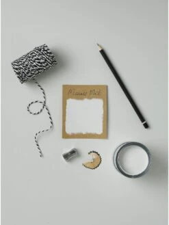 Rust-Oleum Chalky Finish 2.5-litre Wall Paint – Monaco Mist -Oleu Furniture Shop R6U3G SQ4 0000015410 MONACO MIST SLd1