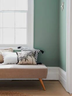 Rust-Oleum Chalky Finish 2.5-litre Wall Paint – Coastal Blue -Oleu Furniture Shop RM7CC SQ2 0000003871 COASTAL BLUE RSr