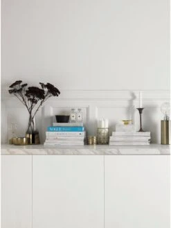 Rust-Oleum Matt Furniture Paint Chalk White 750ml -Oleu Furniture Shop RUNMU SQ2 0000002979 CHALK WHITE RSr