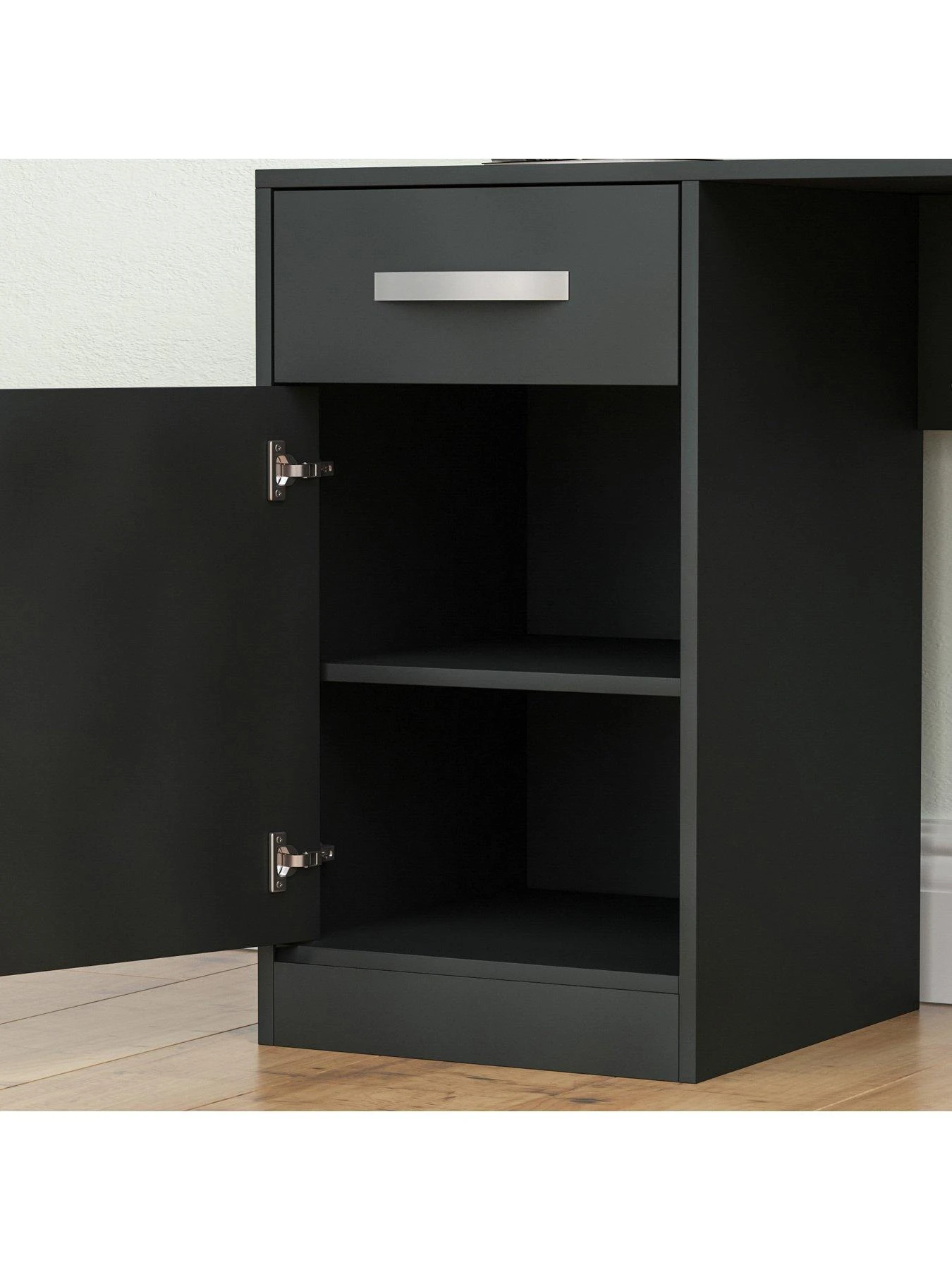 Vida Designs Hudson Computer Desk - Black 6 Vida Designs Hudson Computer Desk - Black - Image 4