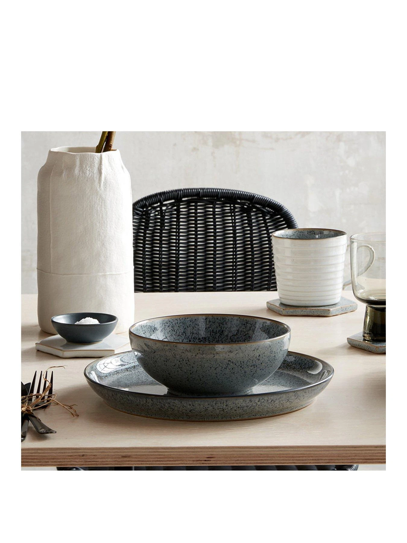 Denby Studio Grey 16 Piece Tableware Set 3 Denby Studio Grey 16 Piece Tableware Set