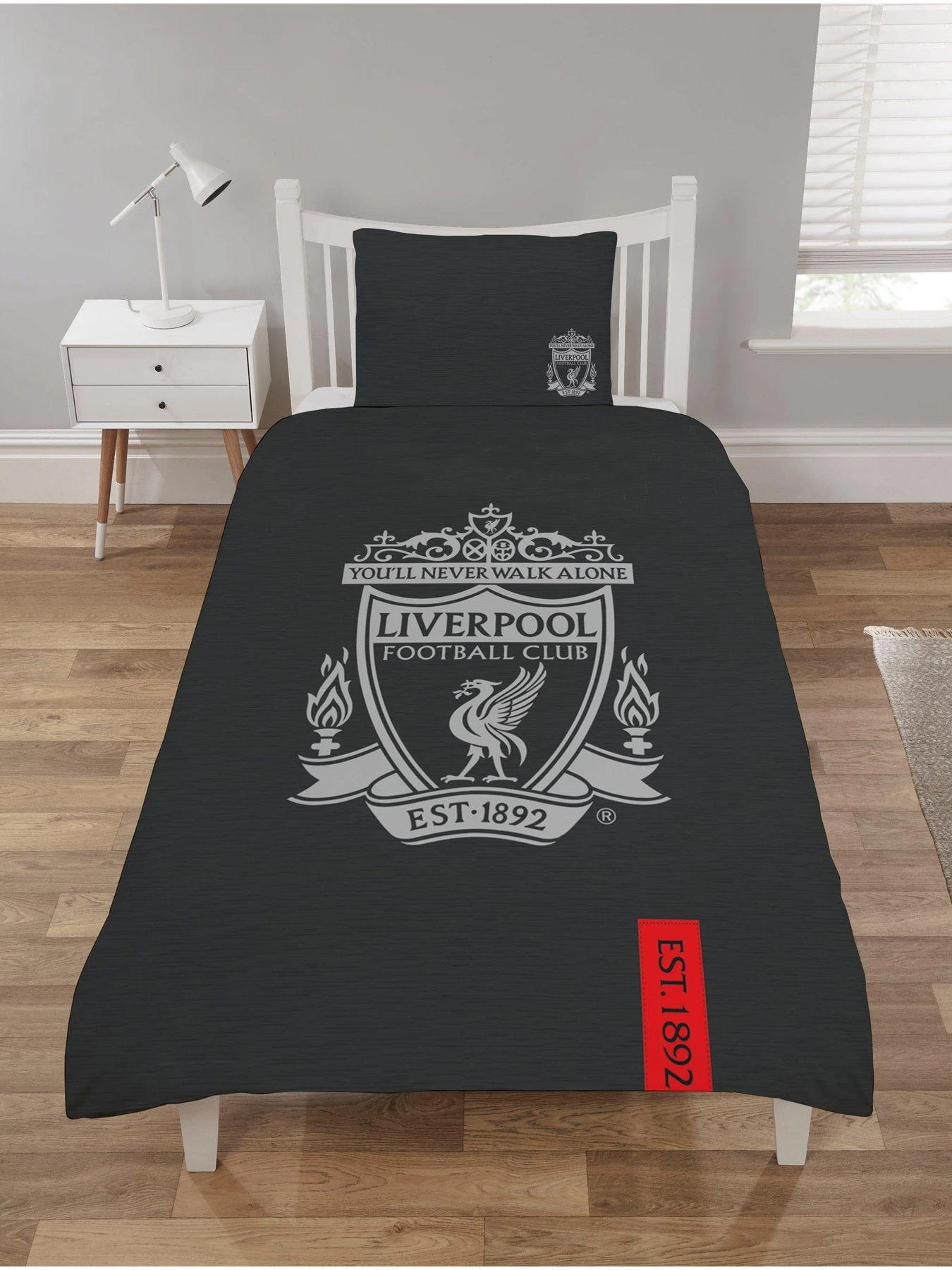 Liverpool FC Liverpool Est.1892 Duvet Set - Multi 6 Liverpool FC Liverpool Est.1892 Duvet Set - Multi - Image 4