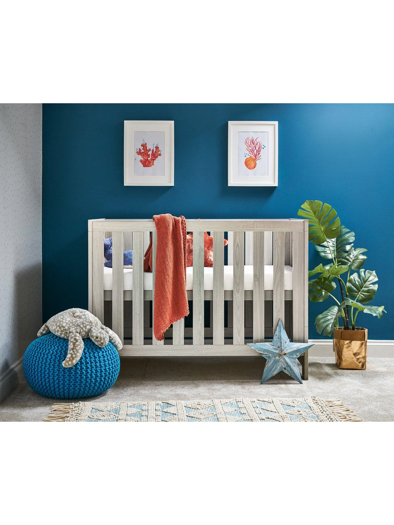 Obaby Nika Mini 3 Piece Room Set - Grey Wash 4 Obaby Nika Mini 3 Piece Room Set - Grey Wash - Image 2