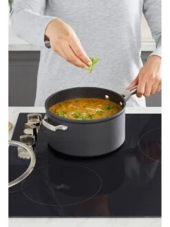 NINJA Foodi ZEROSTICK Stackable 3 Piece Set - 16/18/20cm Saucepans, Non Stick - C53000UK 9 NINJA Foodi ZEROSTICK Stackable 3 Piece Set - 16/18/20cm Saucepans, Non Stick - C53000UK -Oleu Furniture Shop UAFYL SQ4 0000000071 CHARCOAL SLd2