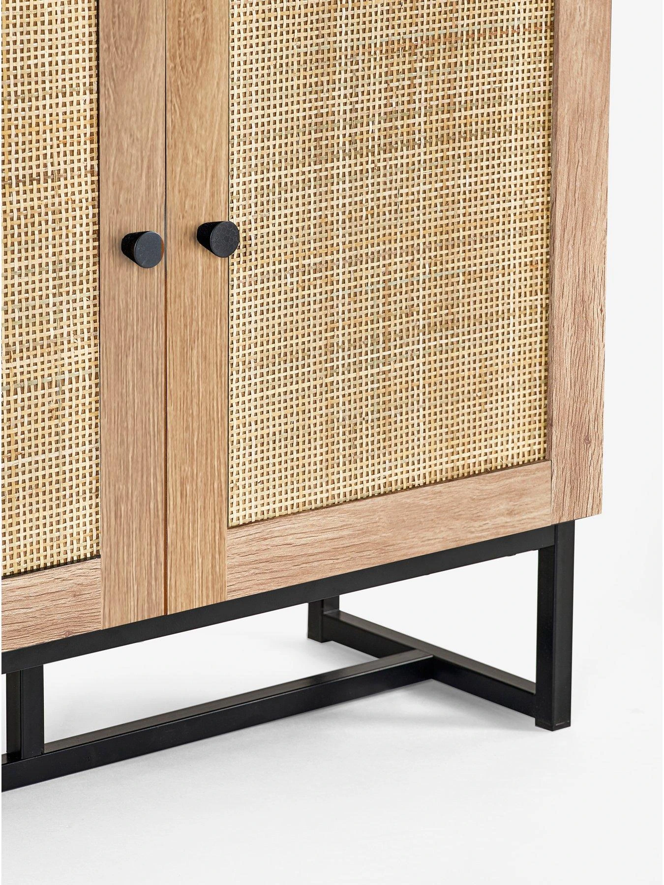 Julian Bowen Padstow Tall Bookcase - Oak 7 Julian Bowen Padstow Tall Bookcase - Oak - Image 5