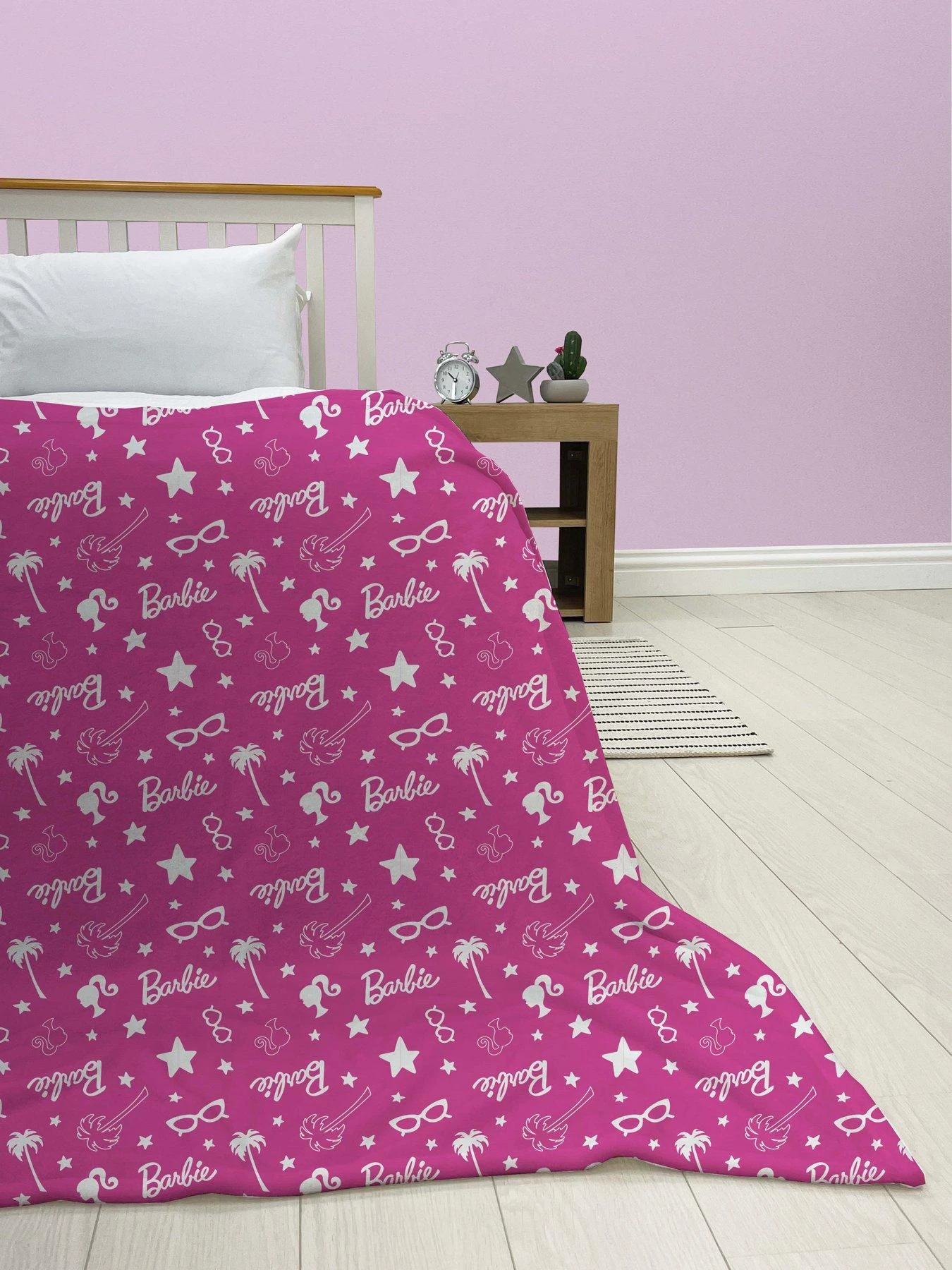 Barbie Stars Fleece Blanket - Pink 5 Barbie Stars Fleece Blanket - Pink - Image 3
