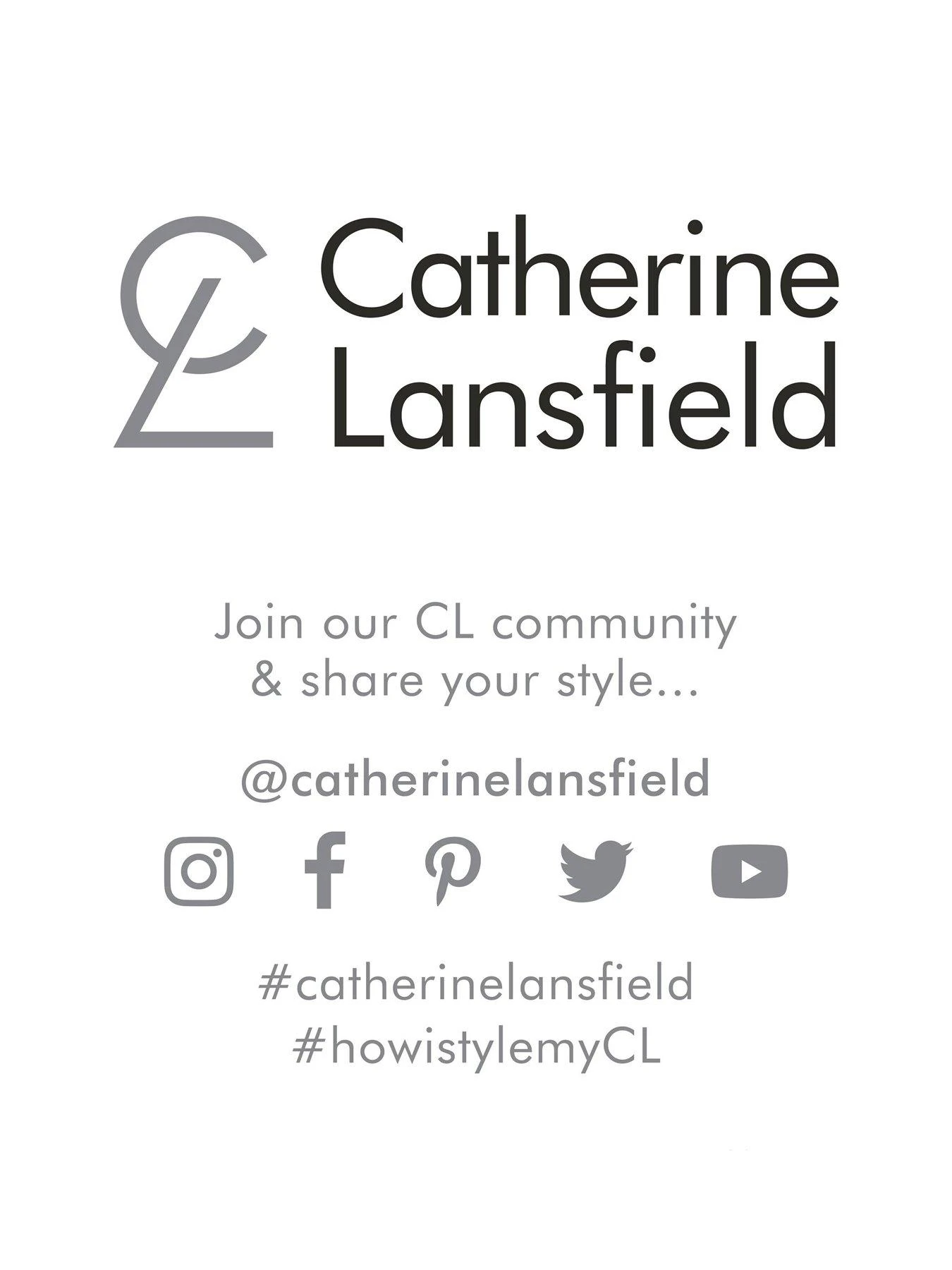 Catherine Lansfield Christmas Robins Kids Apron & Hat 5 Catherine Lansfield Christmas Robins Kids Apron & Hat - Image 3