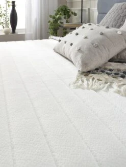 Aspire 1000 Memory Pocket+ Mattress - Medium -Oleu Furniture Shop VAESN SQ5 0000000013 WHITE SLd3