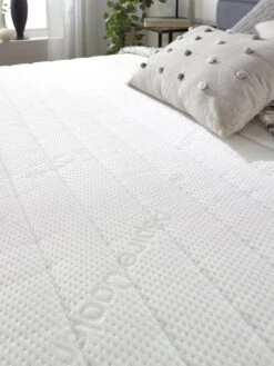 Aspire 3000 Memory Pocket+ Cooler Hybrid Mattress - Medium 11 Aspire 3000 Memory Pocket+ Cooler Hybrid Mattress - Medium -Oleu Furniture Shop VAEUA SQ4 0000000013 WHITE SLd2