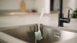 Joseph Joseph Edge Dish Brush 17 Joseph Joseph Edge Dish Brush -Oleu Furniture Shop VAYVK SQ8 0000000099 N A DVvL