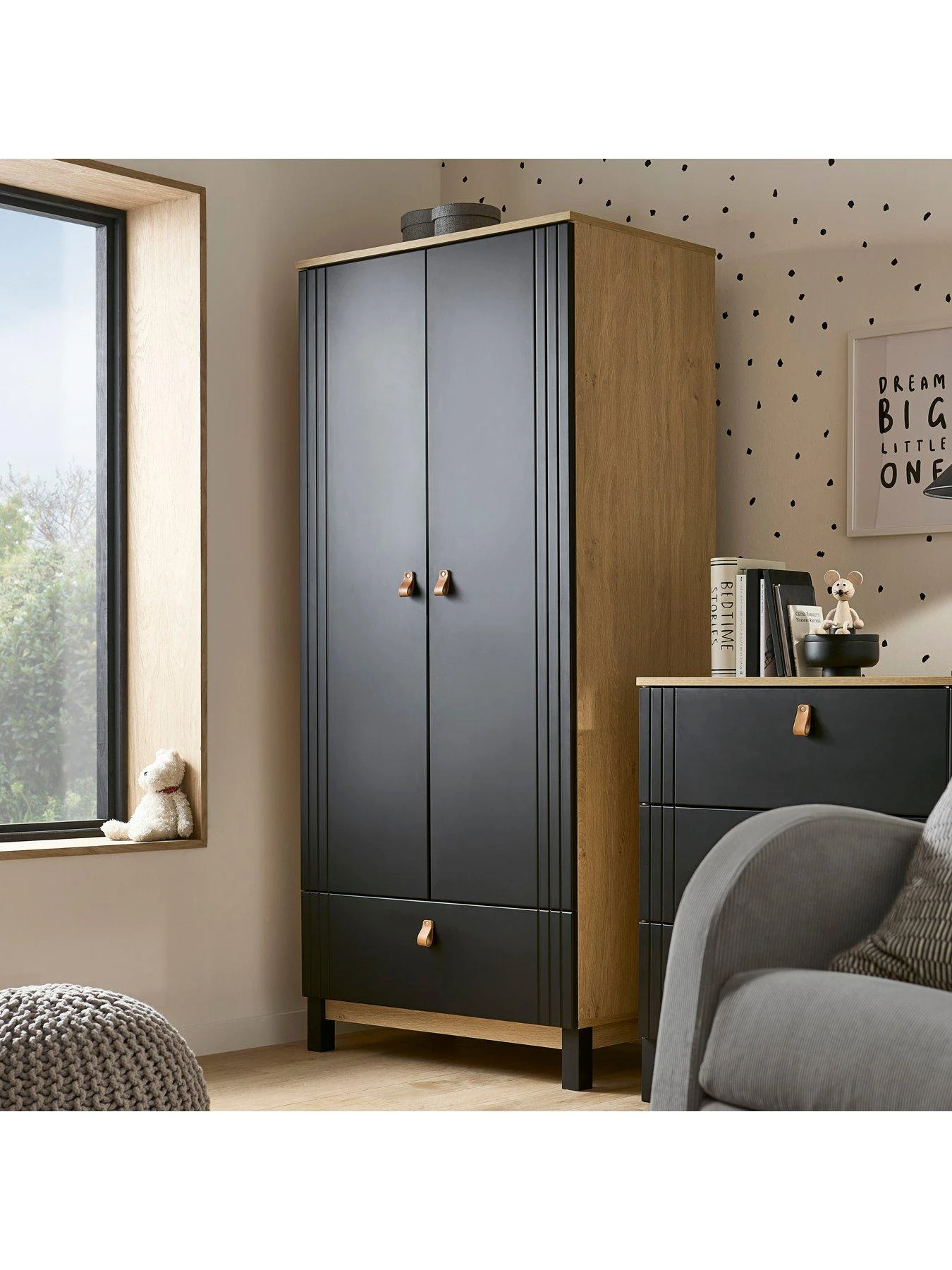 CuddleCo Rafi 3 Piece Nursery Furniture Set - Oak And Black 7 CuddleCo Rafi 3 Piece Nursery Furniture Set - Oak And Black - Image 5