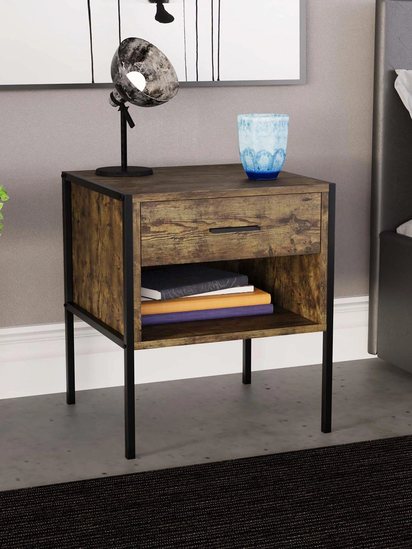 Vida Designs Brooklyn 1 Drawer Bedside Chest - Dark Oak 3 Vida Designs Brooklyn 1 Drawer Bedside Chest - Dark Oak