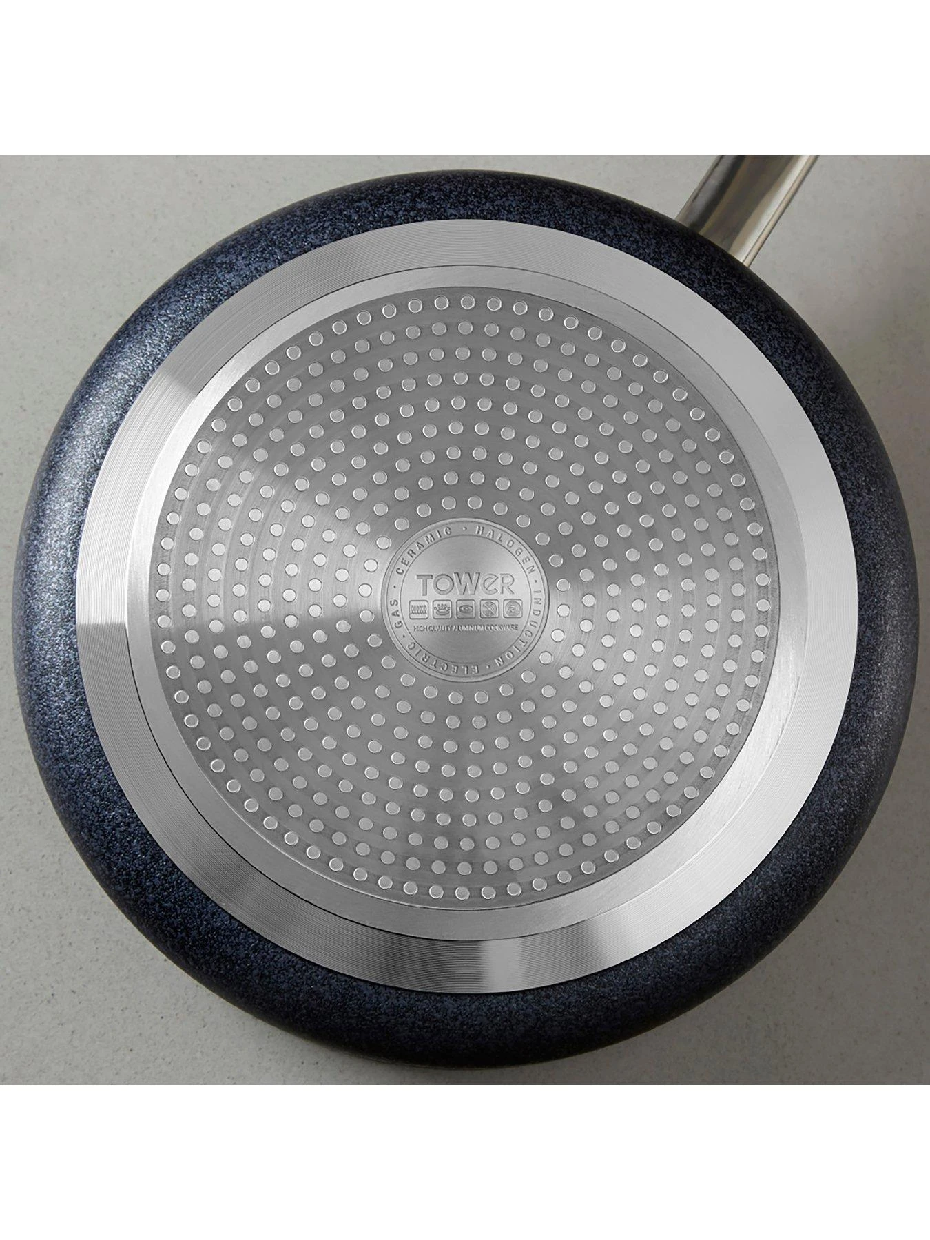 Tower TruStone 24cm Casserole Pan 5 Tower TruStone 24cm Casserole Pan - Image 3