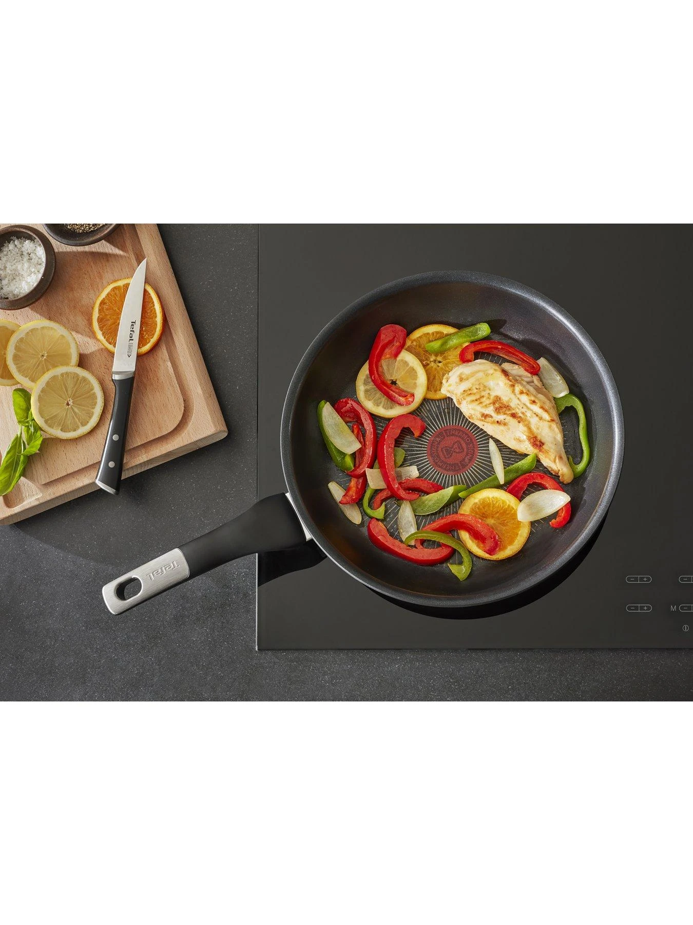 Tefal Unlimited Non-Stick Aluminium Induction Compatible 32 Cm Frying Pan 8 Tefal Unlimited Non-Stick Aluminium Induction Compatible 32 Cm Frying Pan - Image 6