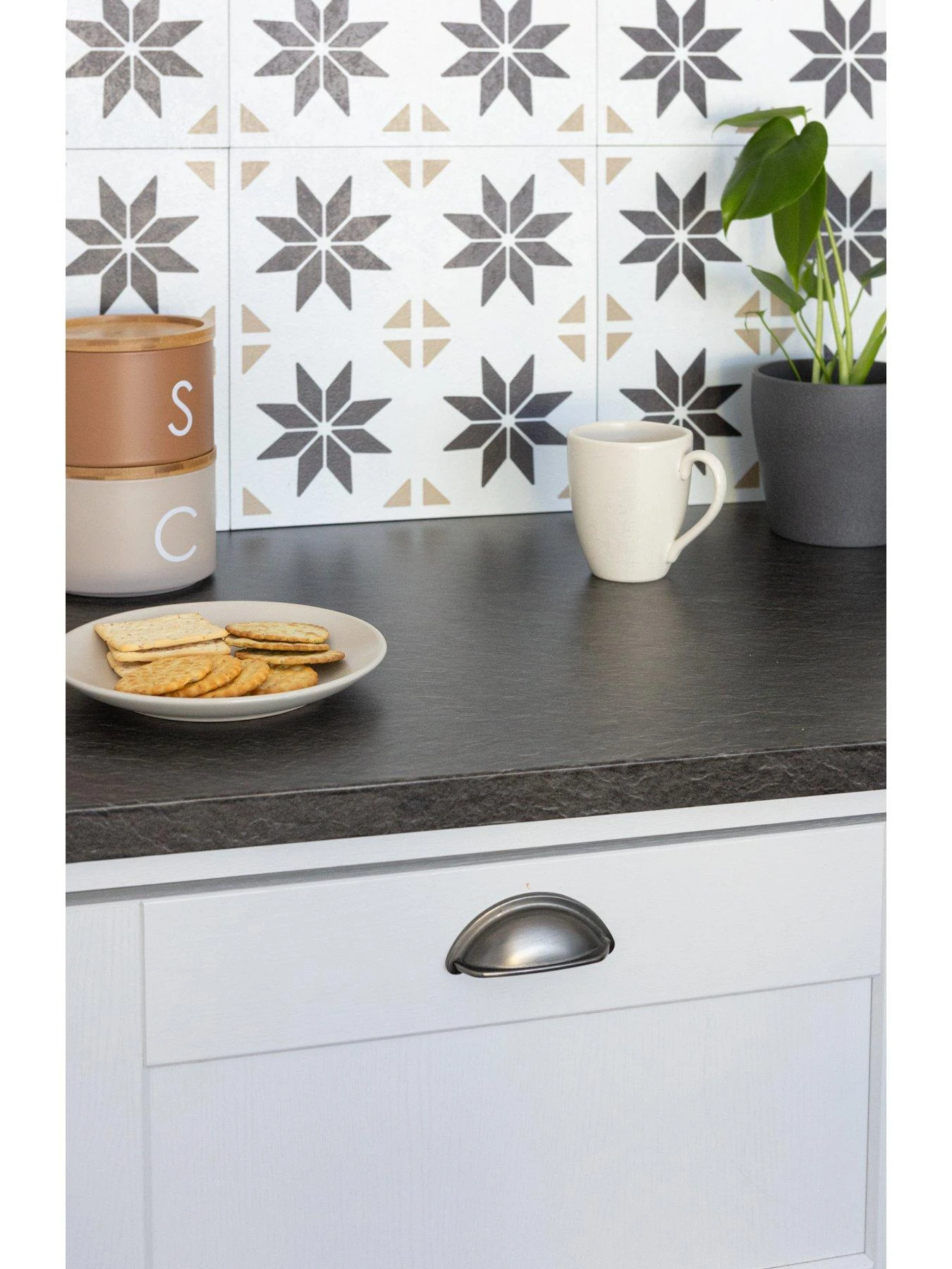 D-C-Fix Matt Black Slate Self-Adhesive Vinyl Wrap Film – Contains Three 67.5 X 200 Cm Rolls 4 D-C-Fix Matt Black Slate Self-Adhesive Vinyl Wrap Film – Contains Three 67.5 X 200 Cm Rolls - Image 2