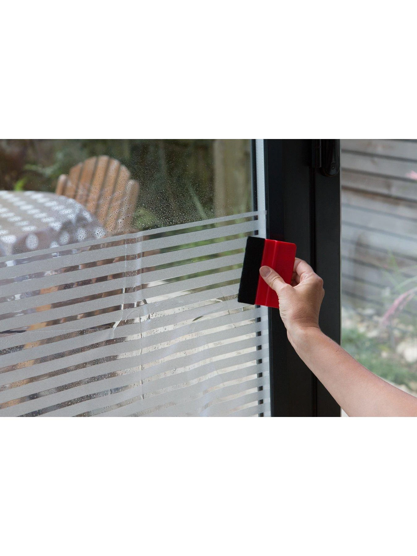 D-C-Fix Clarity Dc Fix Static Cling Window Vinyl Film For Privacy And Decoration - 45cm X 10m 5 D-C-Fix Clarity Dc Fix Static Cling Window Vinyl Film For Privacy And Decoration - 45cm X 10m - Image 3