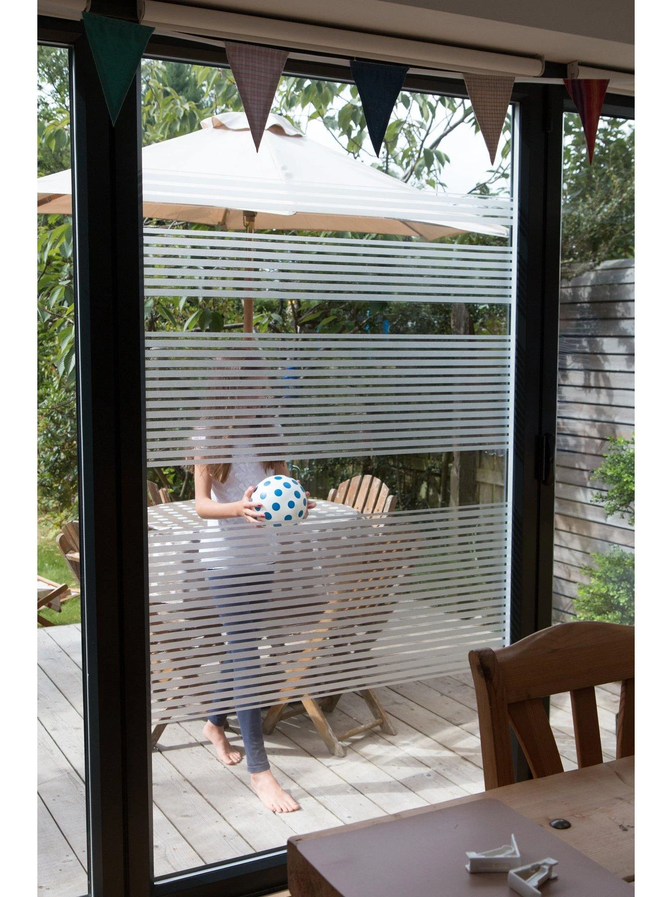 D-C-Fix Clarity Dc Fix Static Cling Window Vinyl Film For Privacy And Decoration - 45cm X 10m 9 D-C-Fix Clarity Dc Fix Static Cling Window Vinyl Film For Privacy And Decoration - 45cm X 10m - Image 7