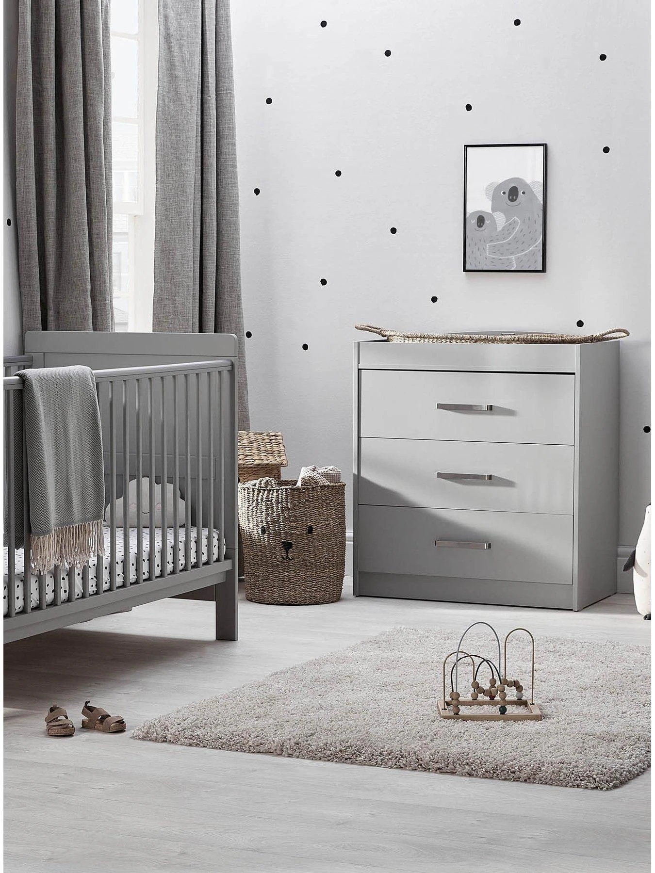 Silver Cross Devon 2 Piece Nursery Furniture Set- Grey 3 Silver Cross Devon 2 Piece Nursery Furniture Set- Grey