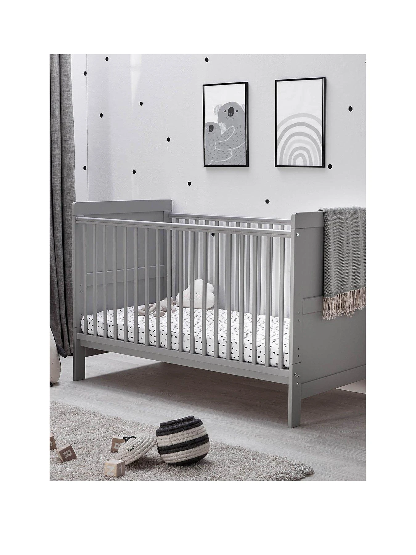 Silver Cross Devon 2 Piece Nursery Furniture Set- Grey 5 Silver Cross Devon 2 Piece Nursery Furniture Set- Grey - Image 3